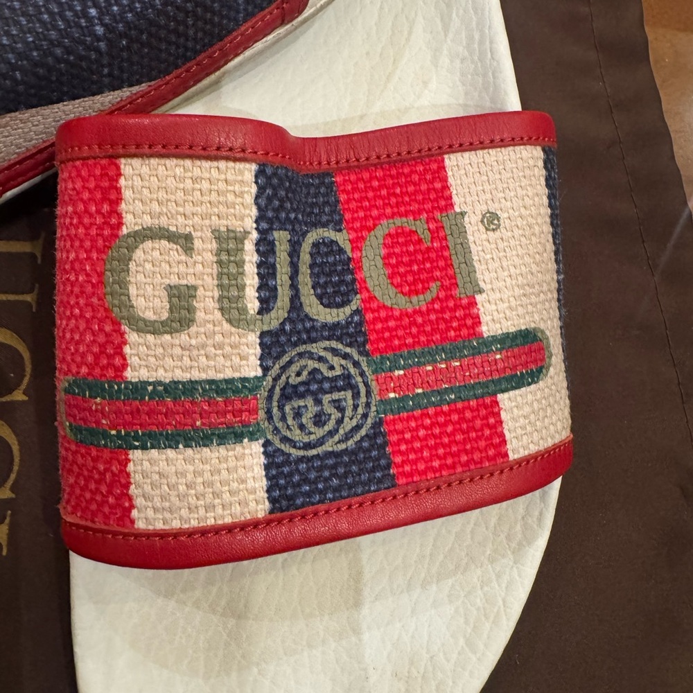 Gucci mens or women’s Red and White Striped Slides sandals Sz 10.5 - Picture 7 of 16